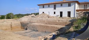 fondazione scavo piscina cemento armato cls getto casolare edilizia